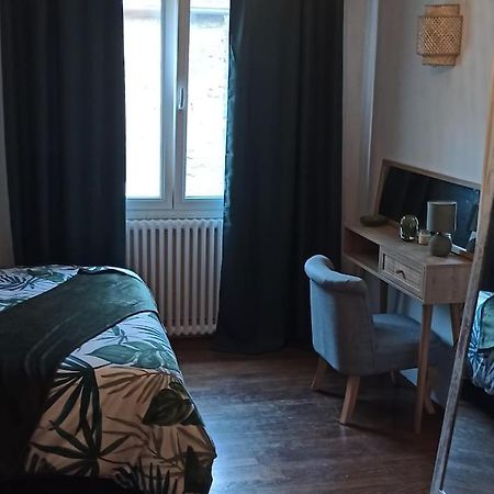 Petite Maison De Bourg Proche A84 Ducey-Les Cheris Luaran gambar